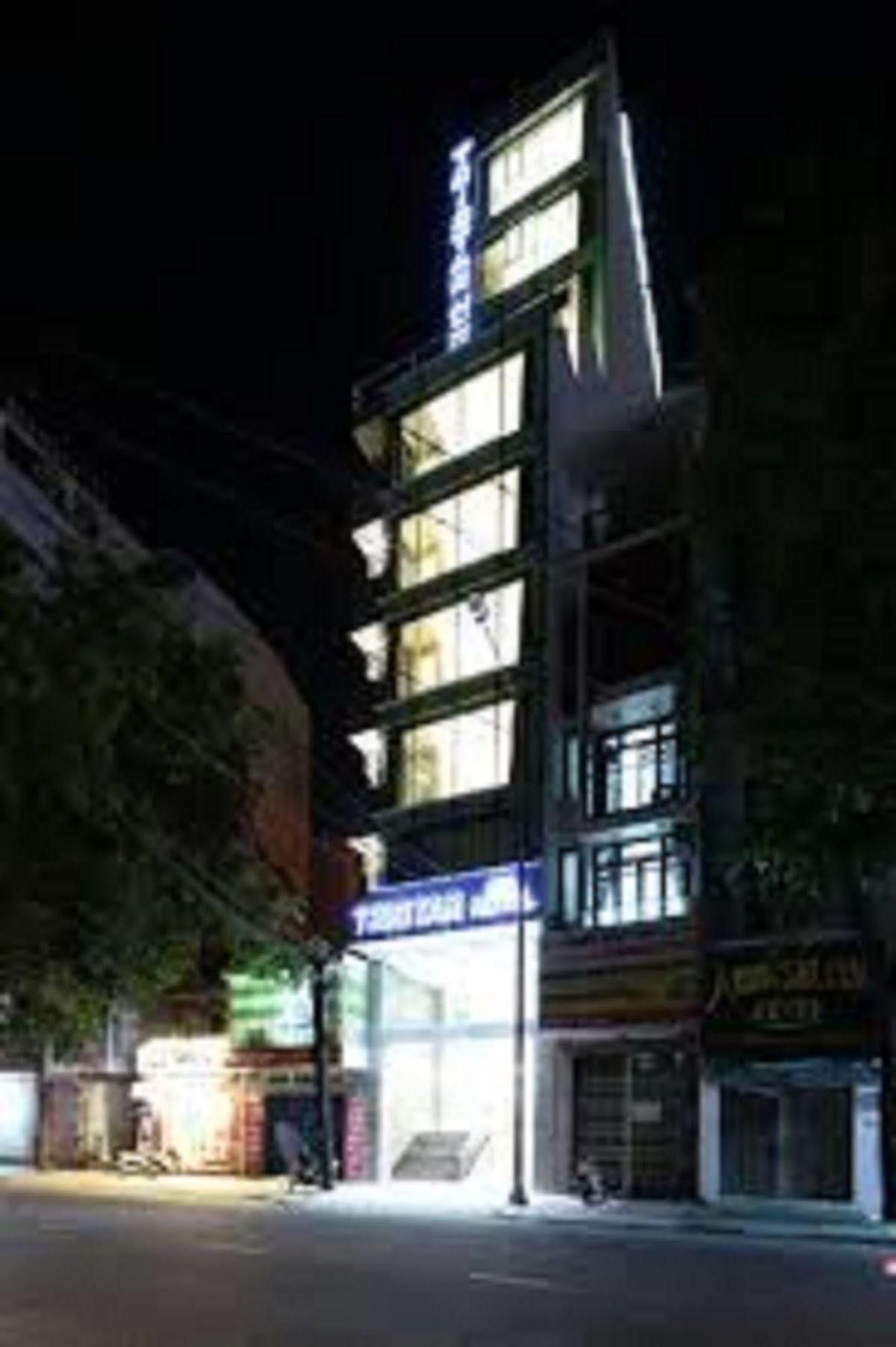 트리스타 호텔 나트랑 외부 사진